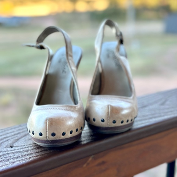 Zodiac USA Leather Heel - 6.5 - Picture 2 of 6